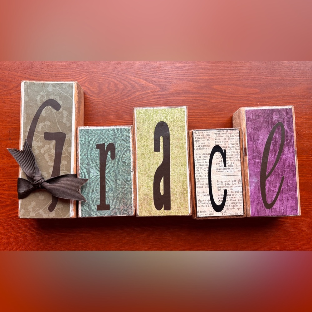 Handmade Wood Blocks Word “Grace”
